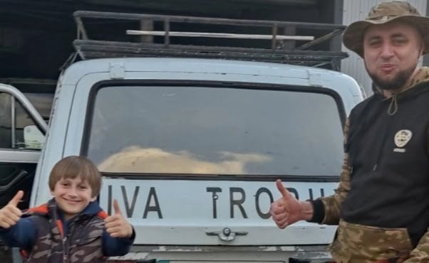 У бурштиновому Клесові школяр отримав у подарунок позашляховик – і віддав його ЗСУ