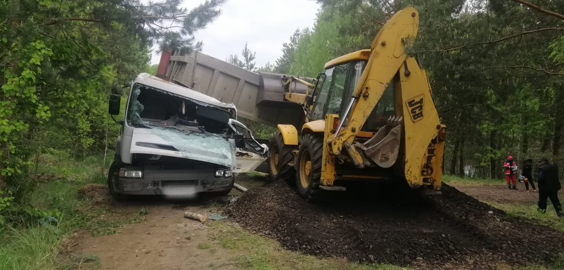 Тіло водія вантажівки довелося діставати рятувальникам