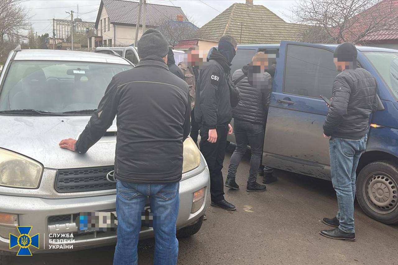 СБУ Рівненщини Організатори виїзду призовників - у суді