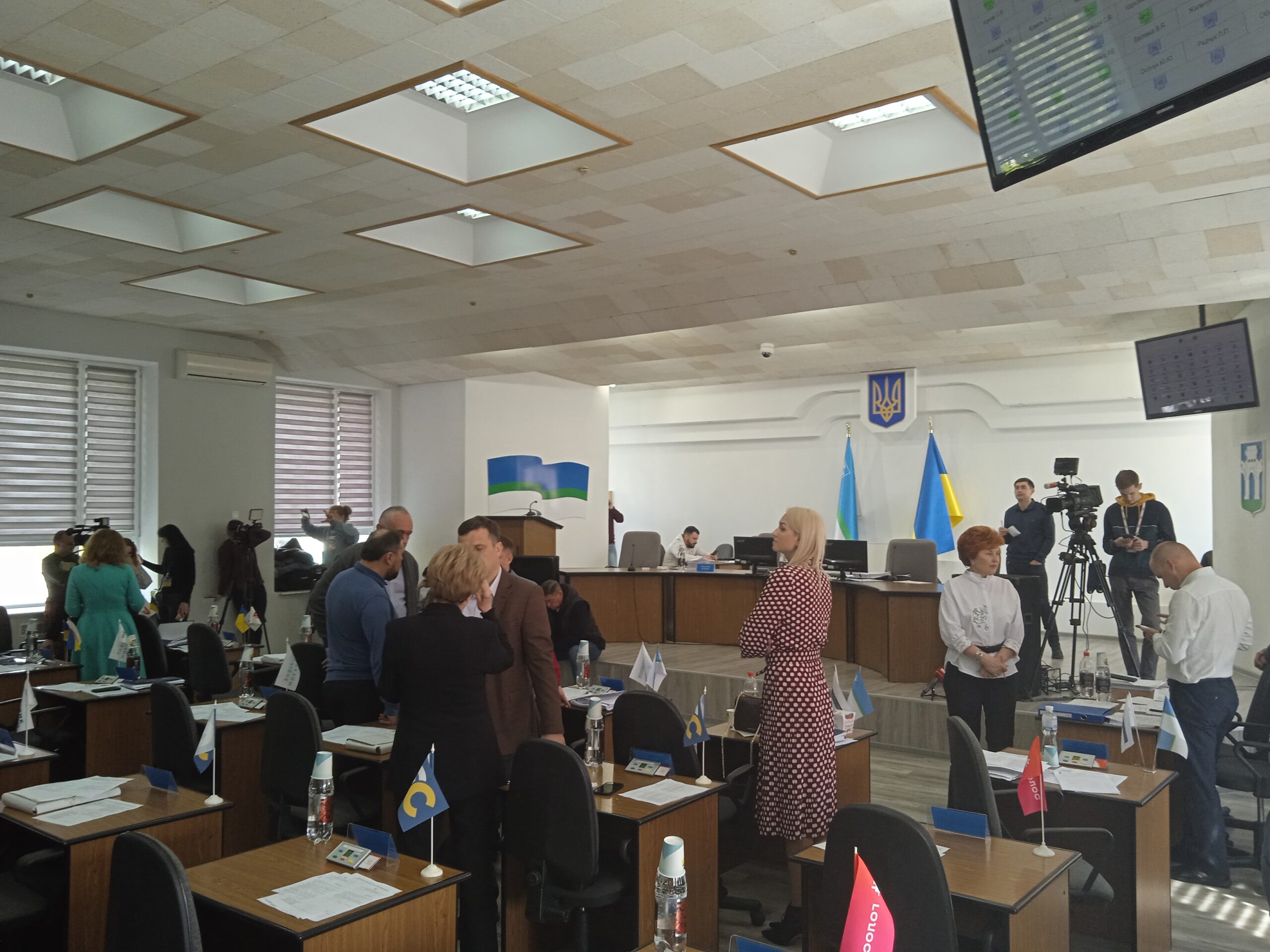 Депутати Рівнеради зібралися на чергову сесію 0000