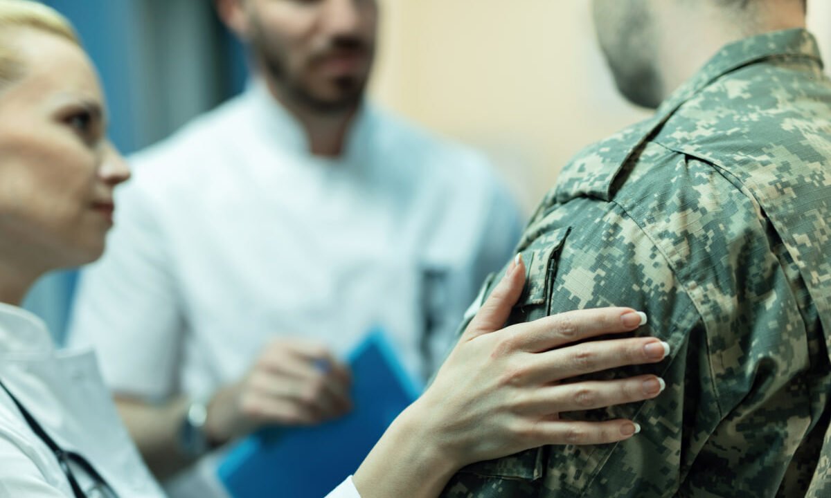 Для військових: Електронна черга на ВЛК тепер в Рівному