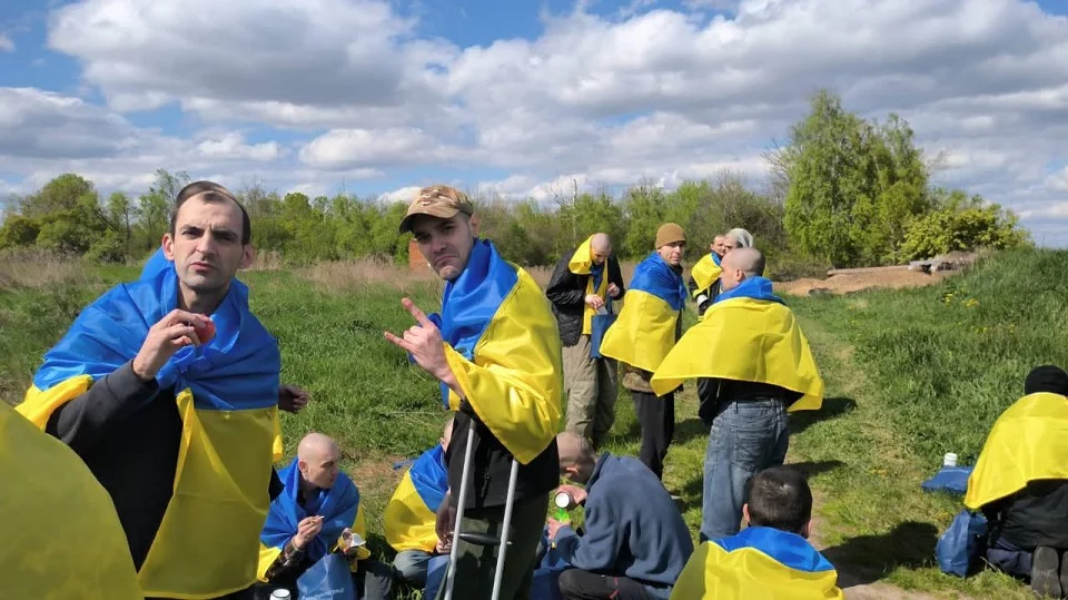В Україну з російського полону повернулись 45 захисників