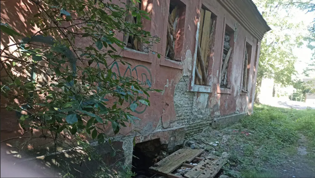 Аукціон на аварійну будівлю у Рівному почнуть знову