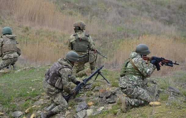 На півночі Рівненщини можуть чути вибухи