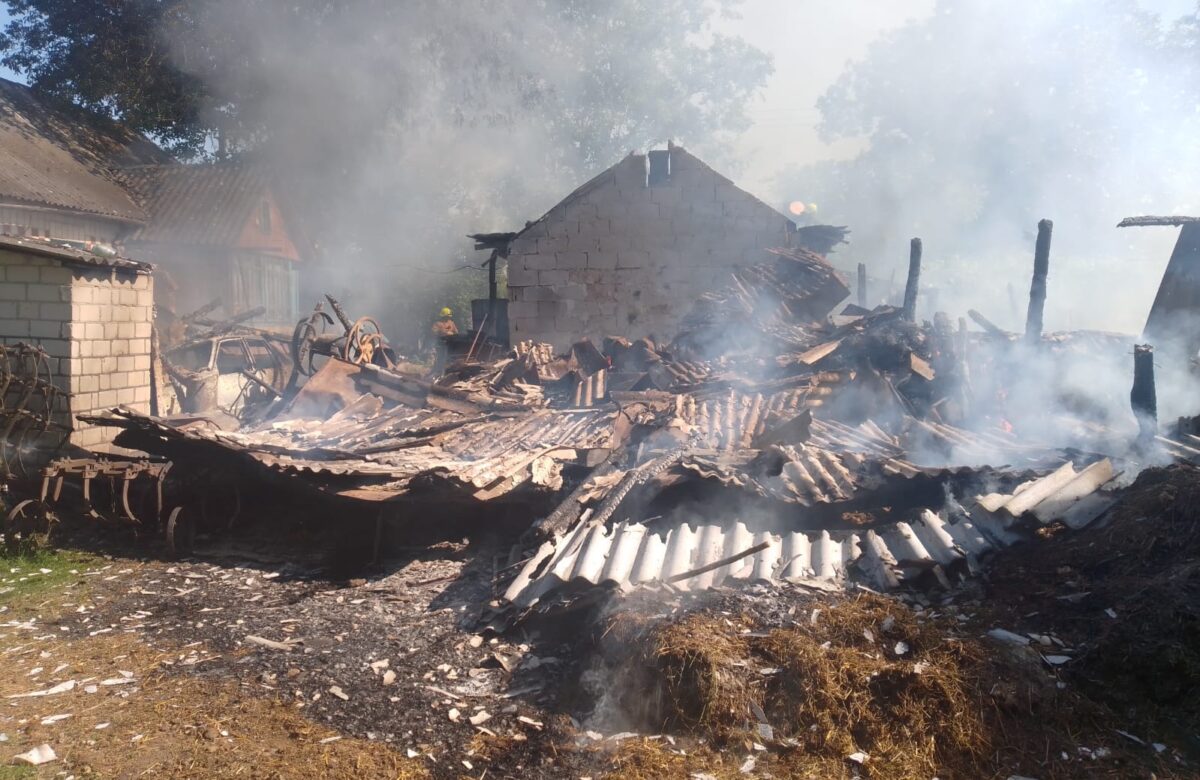 ДСНС Рівненщини отримало 12 викликів в останній день весни