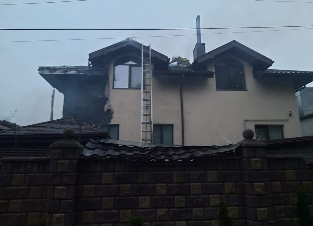 На Боярці в Рівному горів будинок