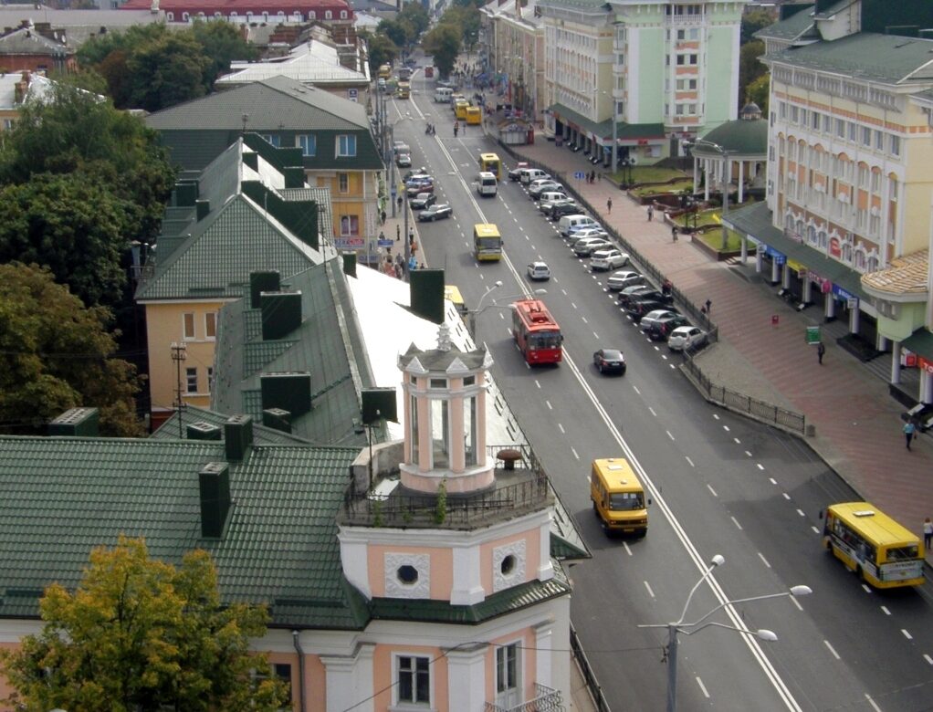 Рух центральною вулицею Рівного сьогодні буде ускладненим