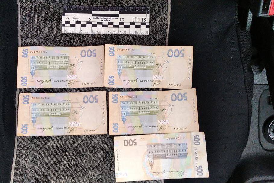 На Рівненщині нетверезий водій пропонував поліцейським хабар