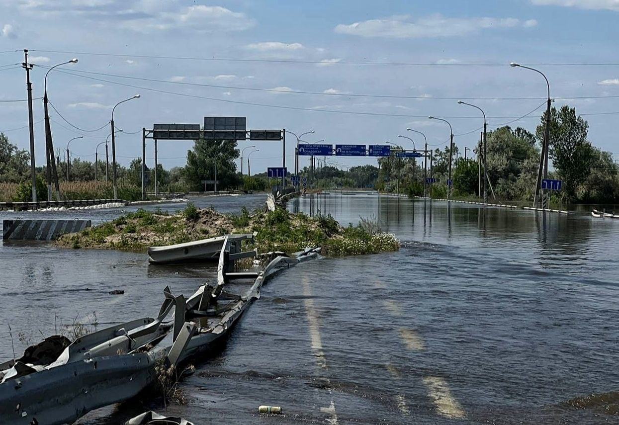 У Рівному працює міський штаб допомоги для Херсонщини 0000