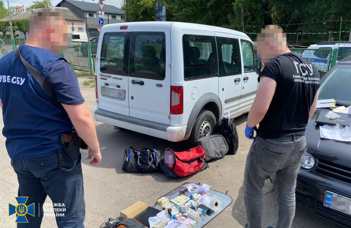 В Рівному виготовляли фальшиві документи для росіян на підпільній типографії