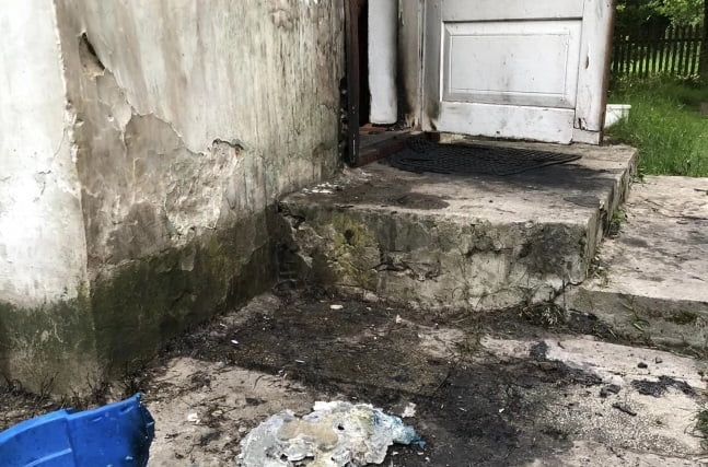 Вдруге за тиждень: На Рівненщині підпалили будинок журналіста