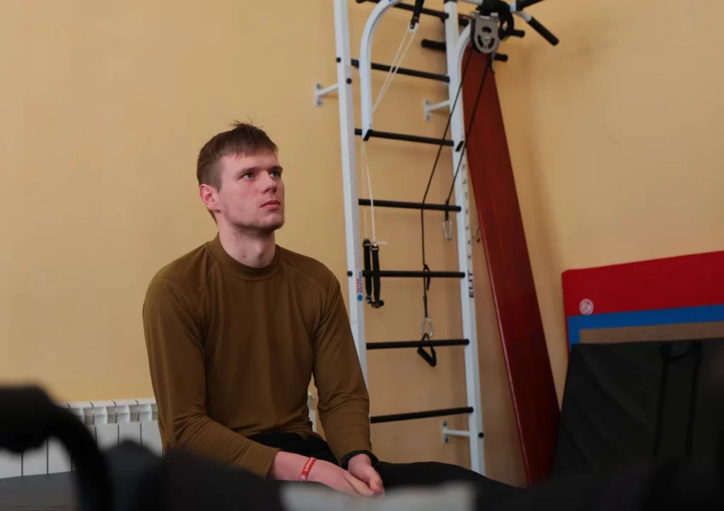 1 Двоє рівнян вирушать на "Ігри Нескорених"