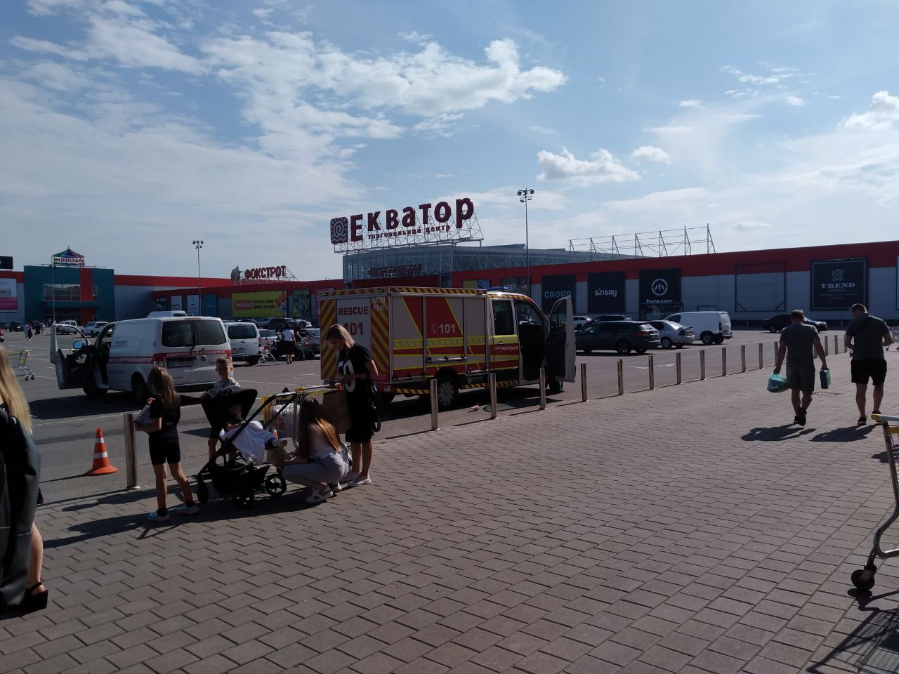 У Рівному знов “замінування” ТРЦ 0000