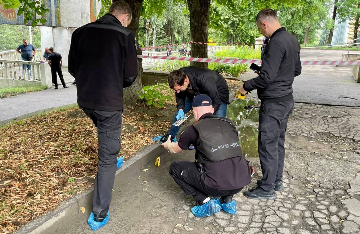 У Рівному загинула молода жінка: тіло знайшли зранку на вулиці