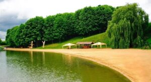 Куди піти на вихідних 15-16 липня у Рівному - 10 місць навколо Рівного, щоб відпочити біля води (ОПИС, ЦІНИ)