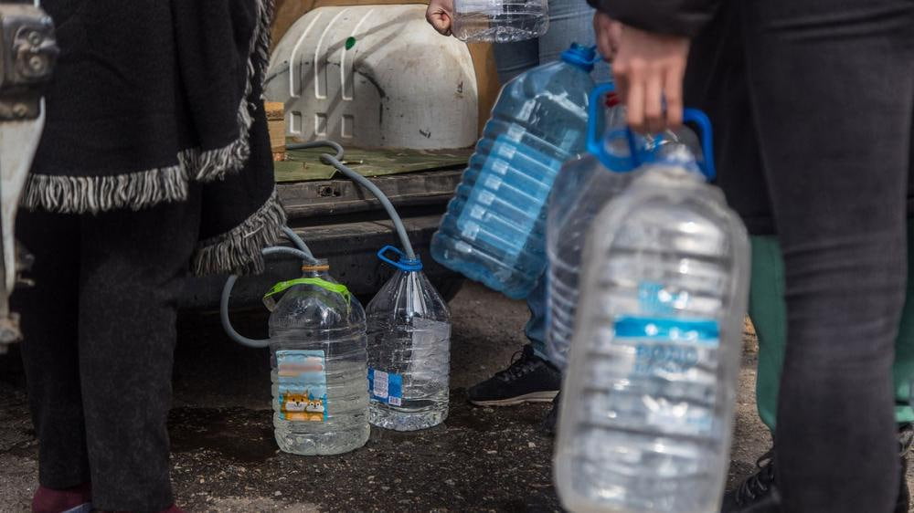 Куди підійти рівнянам, щоб набрати питну воду 0000