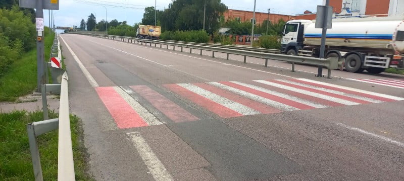 Внаслідок ДТП травмувався неповнолітній пішохід: поліцейські розшукують водія
