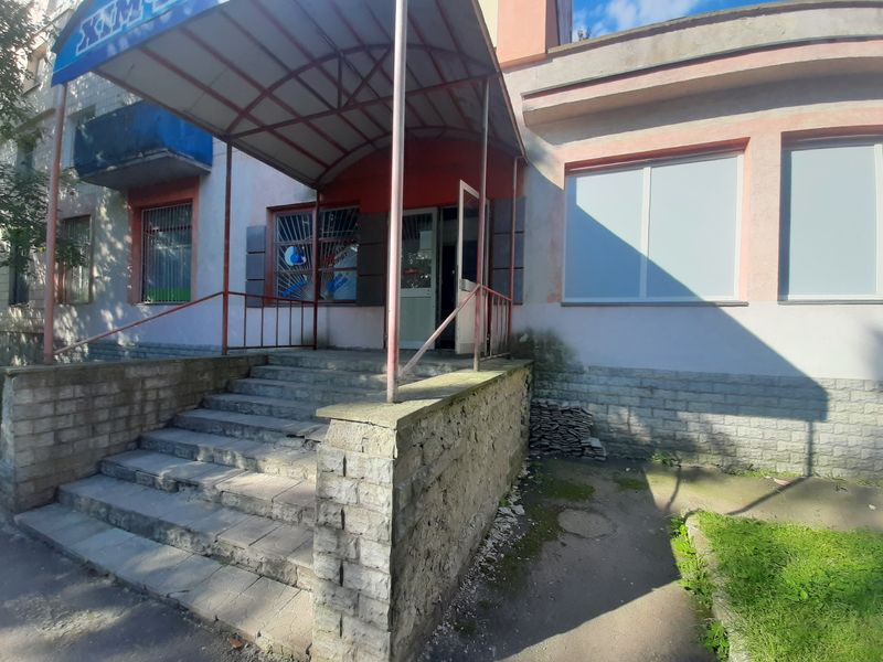 Хімчистку у Рівному чиновники виставили на аукціон