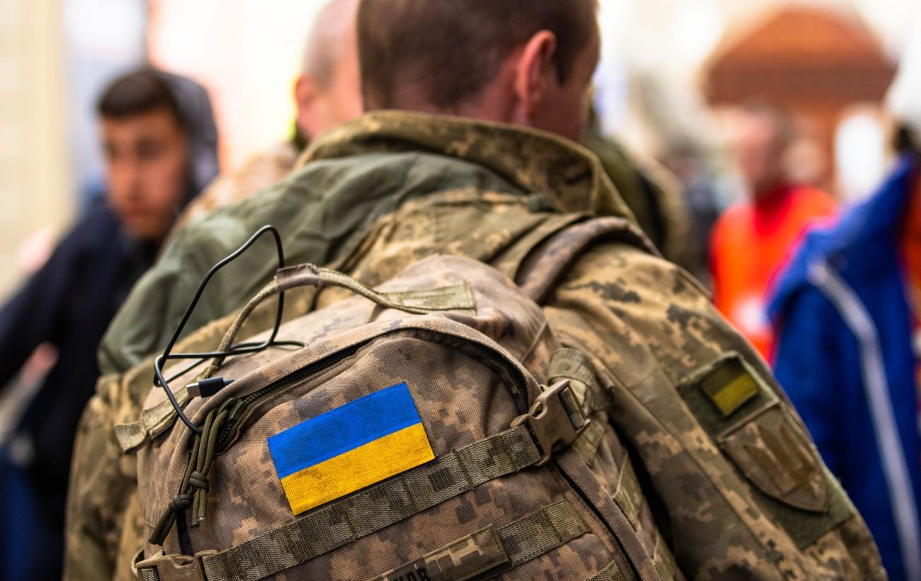Ночівля біля блокпосту: у Рівному заборонили в'їзд та виїзд з міста у комендантську годину