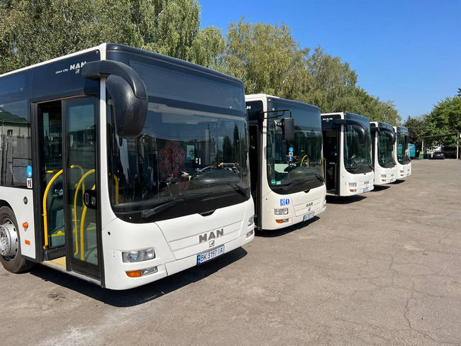 Рівненські чиновники хочуть взяти кредит на нові автобуси