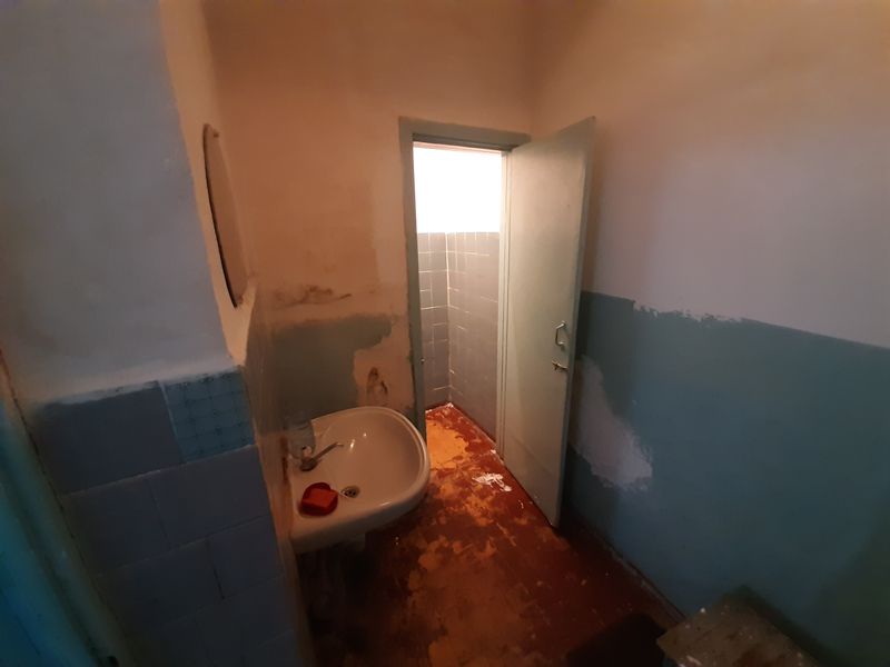1 Хімчистку у Рівному чиновники виставили на аукціон
