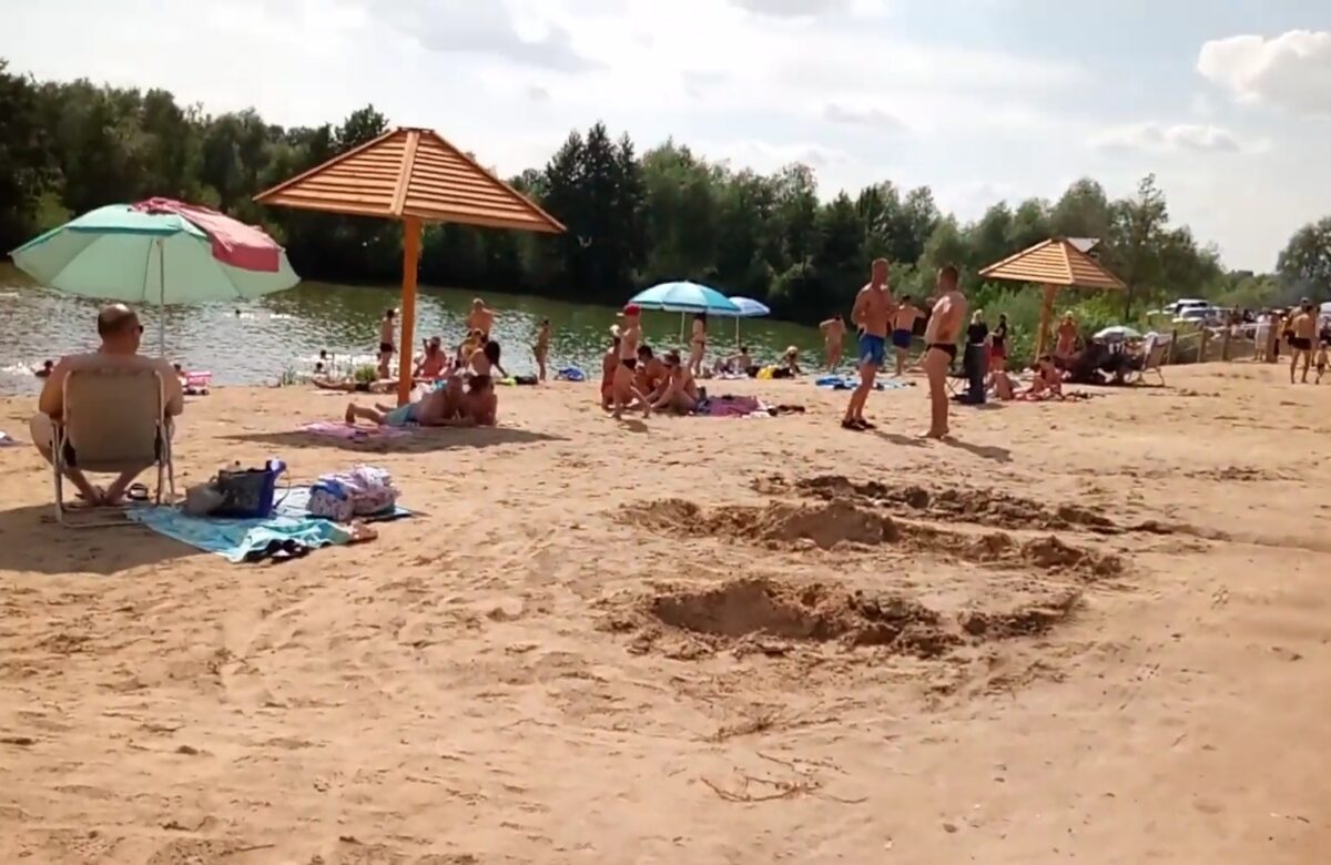 На базі відпочинку біля Рівного дістали з води потопельника