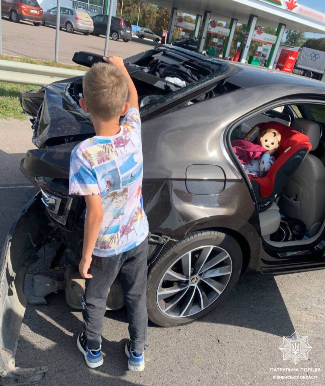 Автокрісло врятувало життя малюка в ДТП на Рівненщині 0000