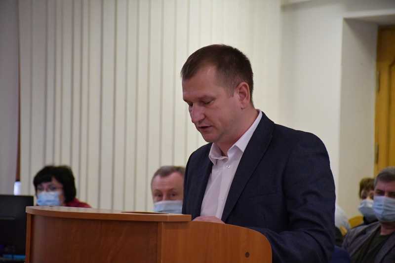 1 Рівненські випускники досі не отримали премій обіцяних Третяком