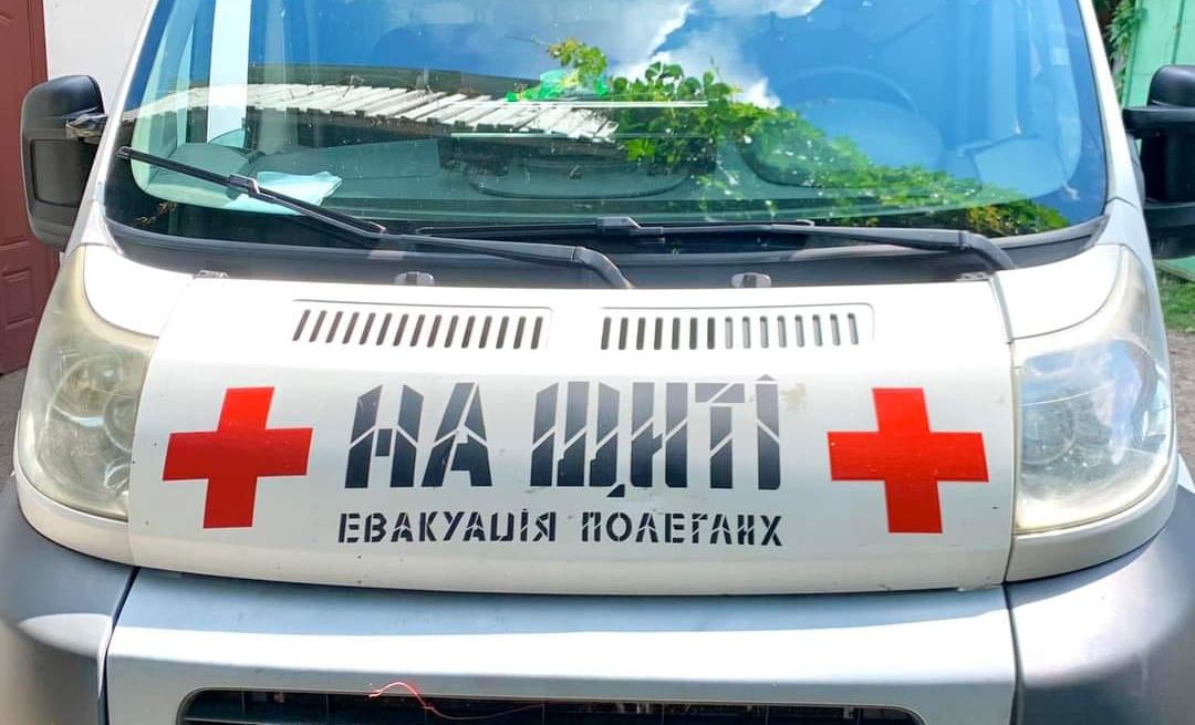 Депутати зупинили сесію Рівнеради через прощання з військовим