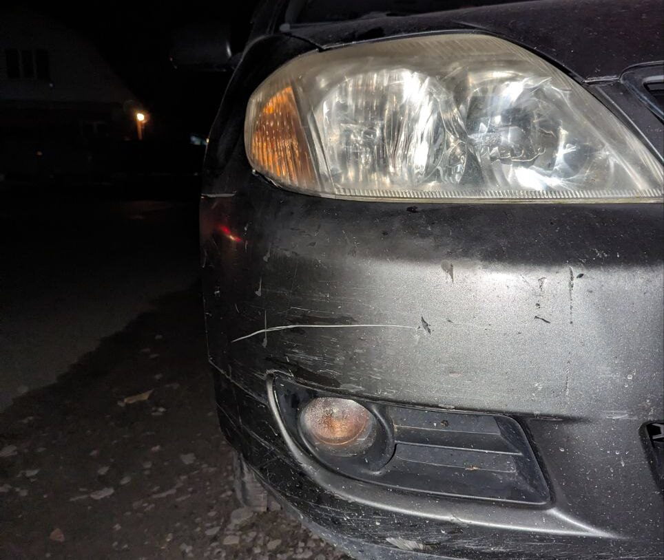 На Рівненщині під колеса автомобіля потрапив восьмирічний на самокаті