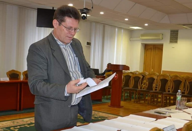 Директор спецзакладу поблизу Рівного не заперечує, що застосував до підлеглої силу: каже, були причини (ПРОДОВЖЕННЯ) 0000