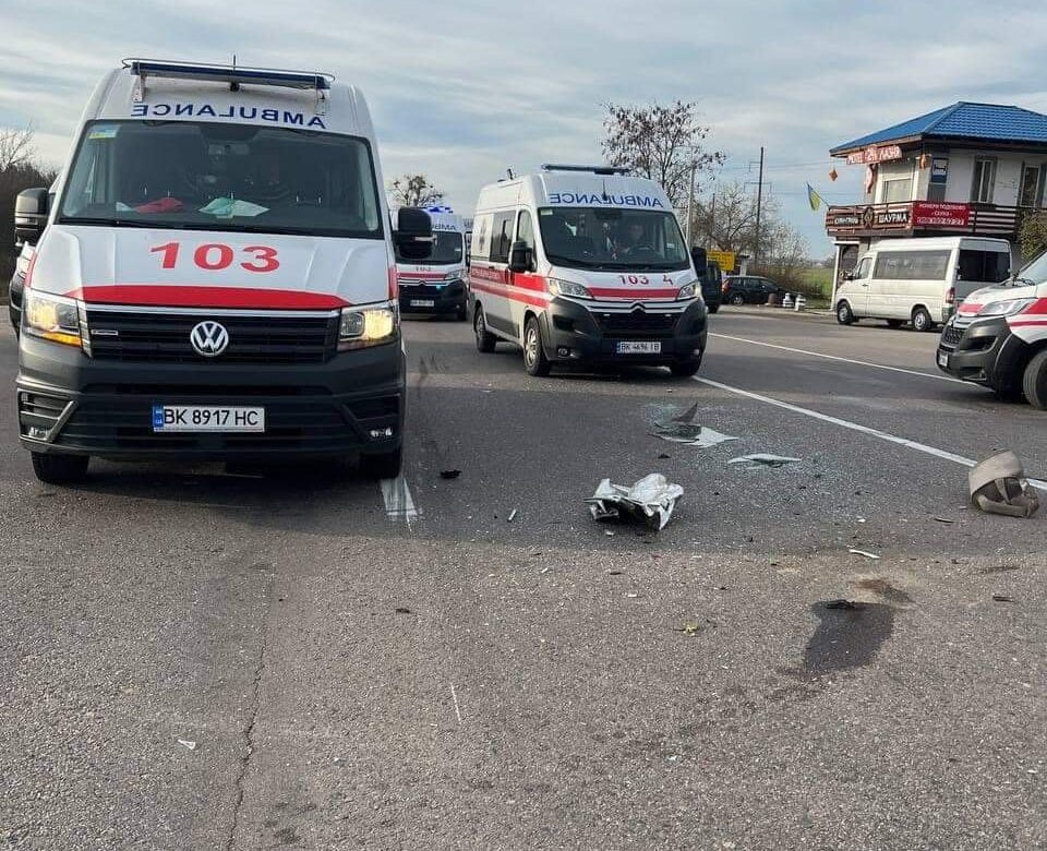 Дворічна дитина постраждала в ДТП біля Рівного