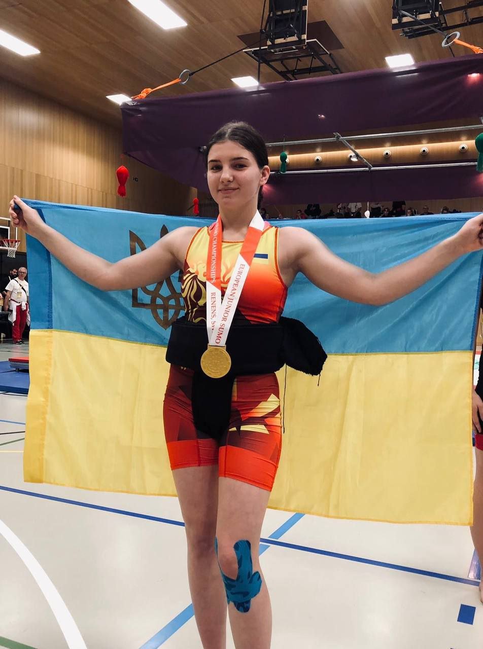 1 Сумоїстки з Рівненщини здобули три “золота” на Чемпіонаті Європи
