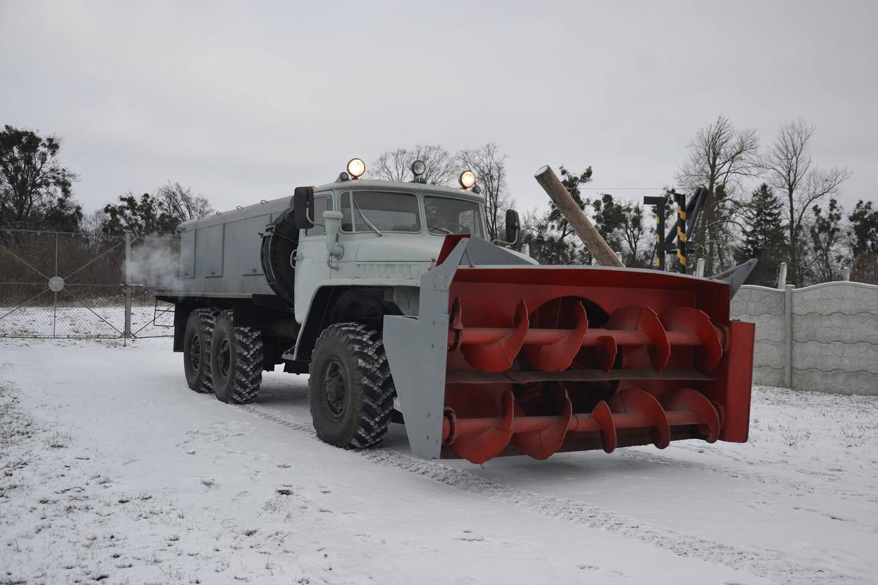1 Рівненські рятувальники готуються долати наслідки негоди
