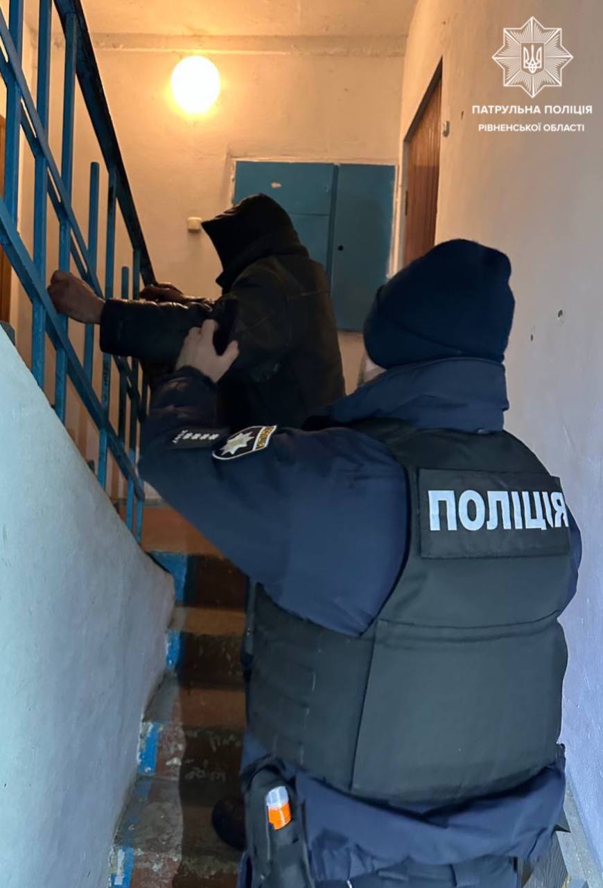 1 Жителі Рівненщини мало не замерзли на вулиці