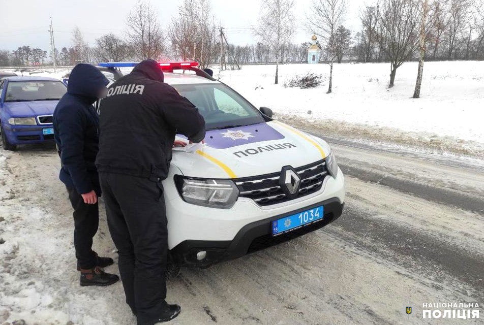 1 Житель Рівненщини пропонував поліцейським тисячу гривень хабара