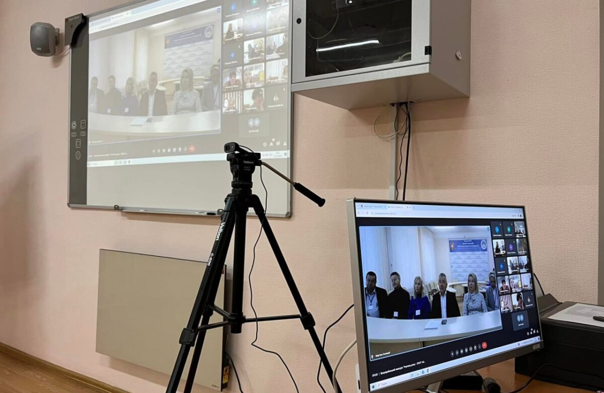 На Рівненщині обирають найкращих учителів