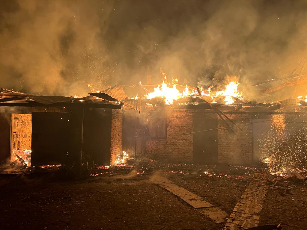 На Рівненщині знову горіли приватні будинки 0000