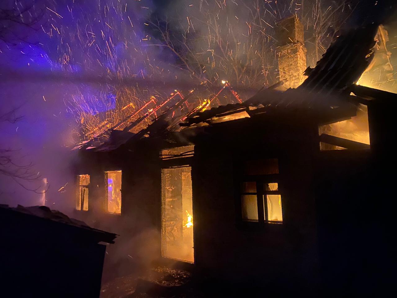 1 Вночі на Рівненщині працювали рятувальники