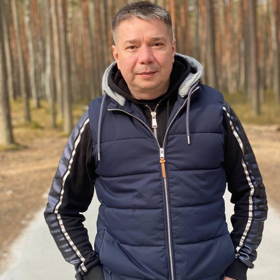 1 Надіслав журналістові поховальний вінок: слідчі повідомили про підозру жителю Рівного