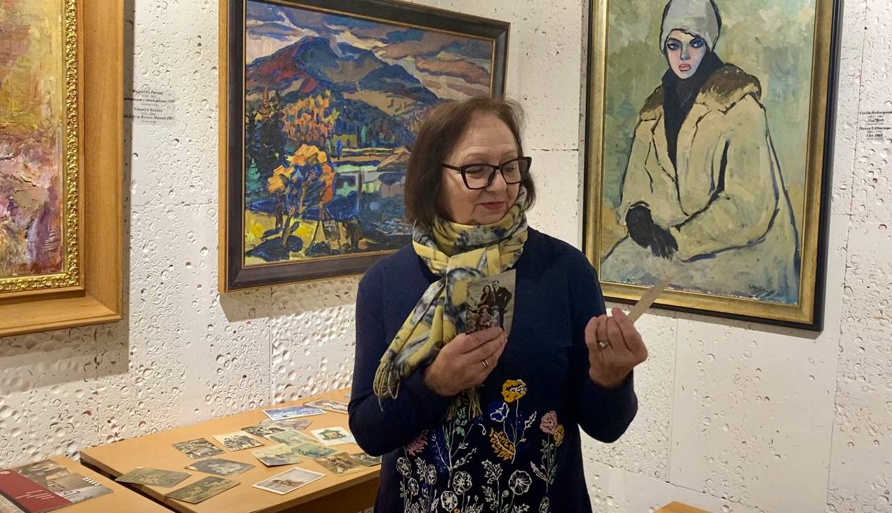 1 У музеї показали найстарішу колекцію різдвяних листівок Рівненщини