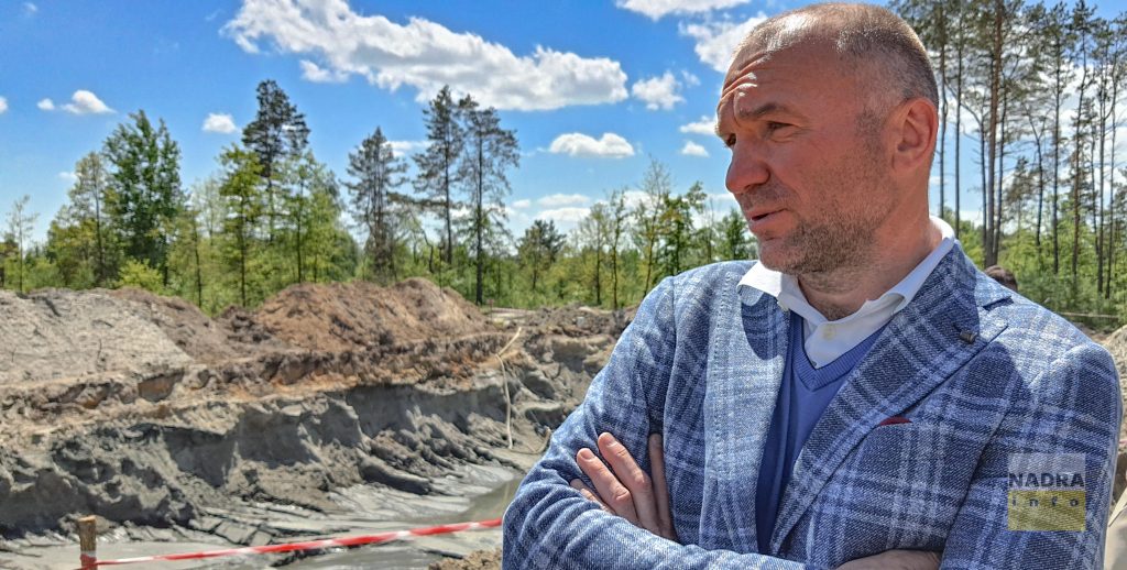 1 У Мазепи знайшовся бурштиновий бізнес на Рівненщині - із партнером екс-регіоналом та китайцем