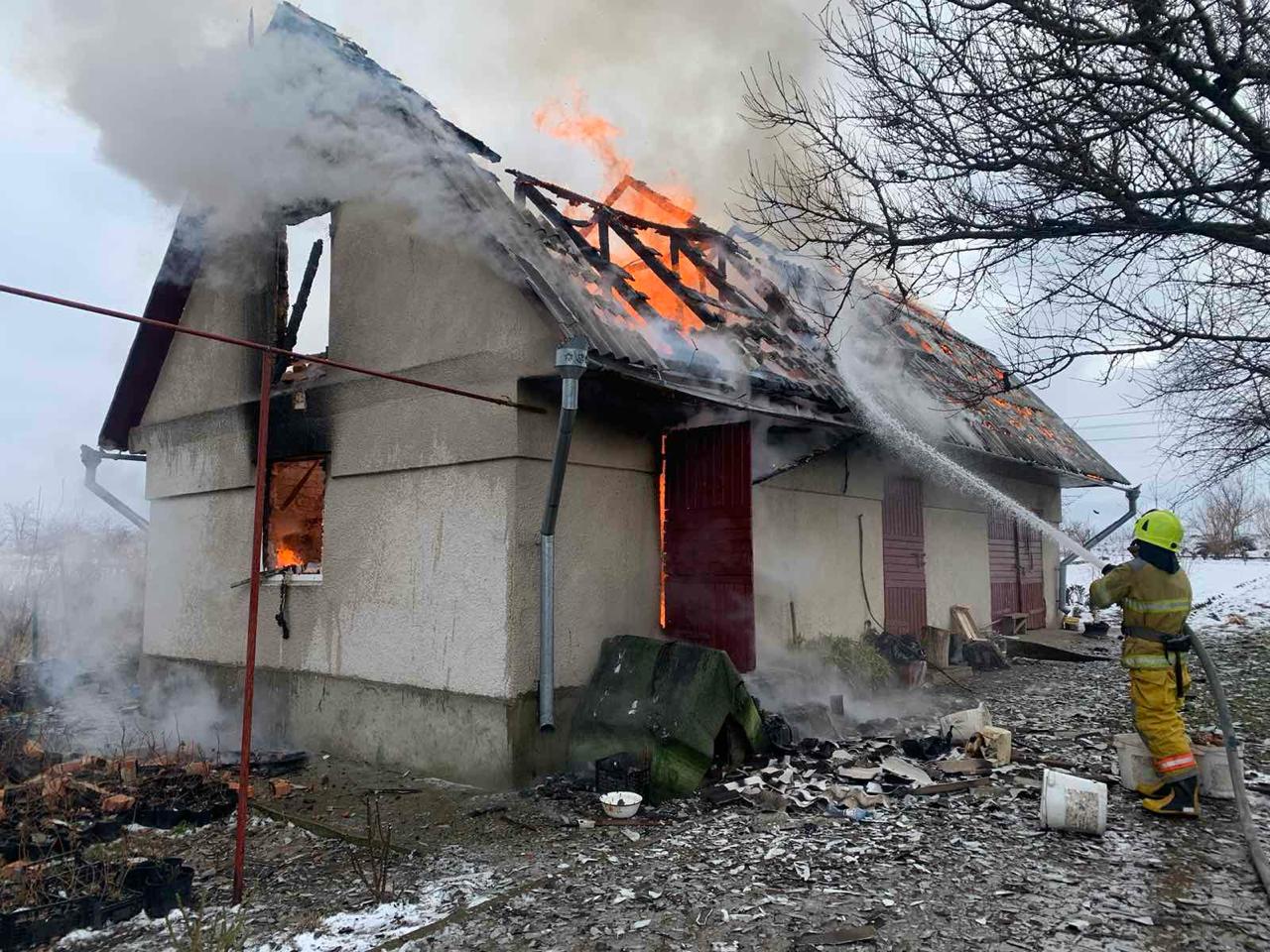 Біля Рівного гасили пожежу 0000