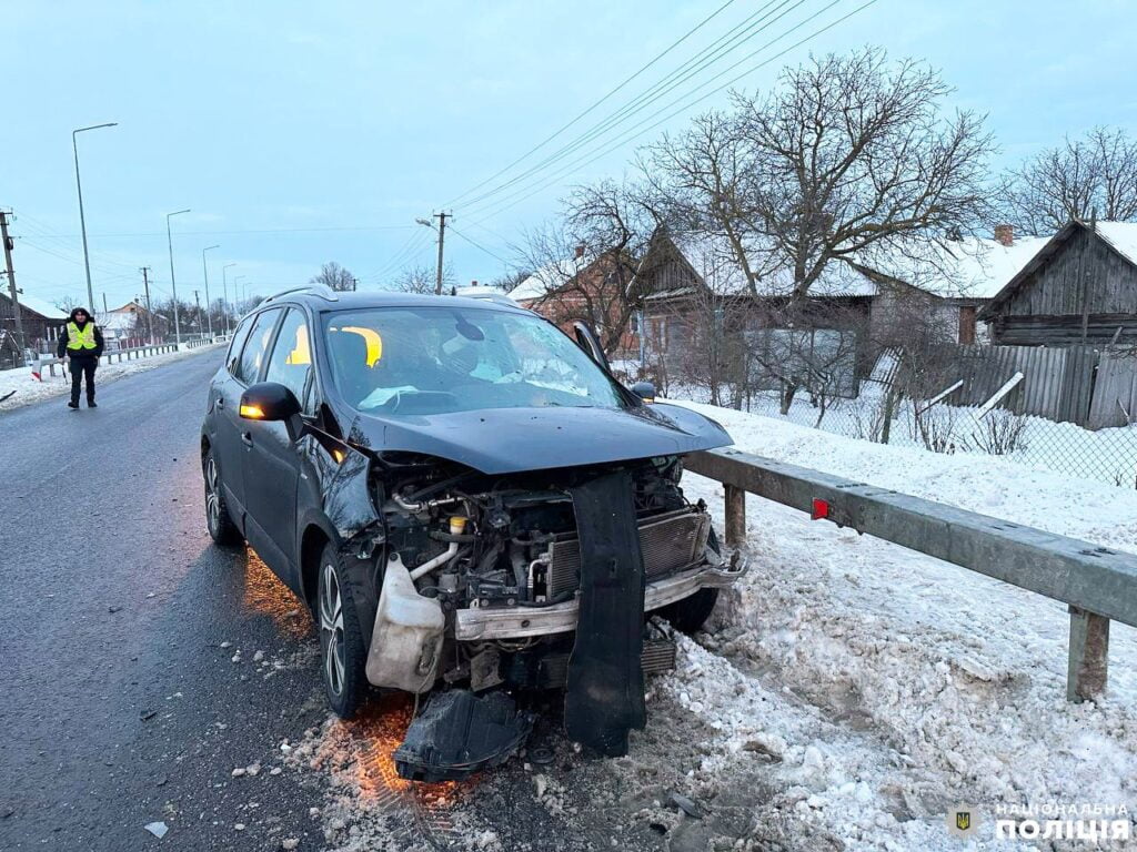 1 На Рівненщині унаслідок ДТП постраждав водій