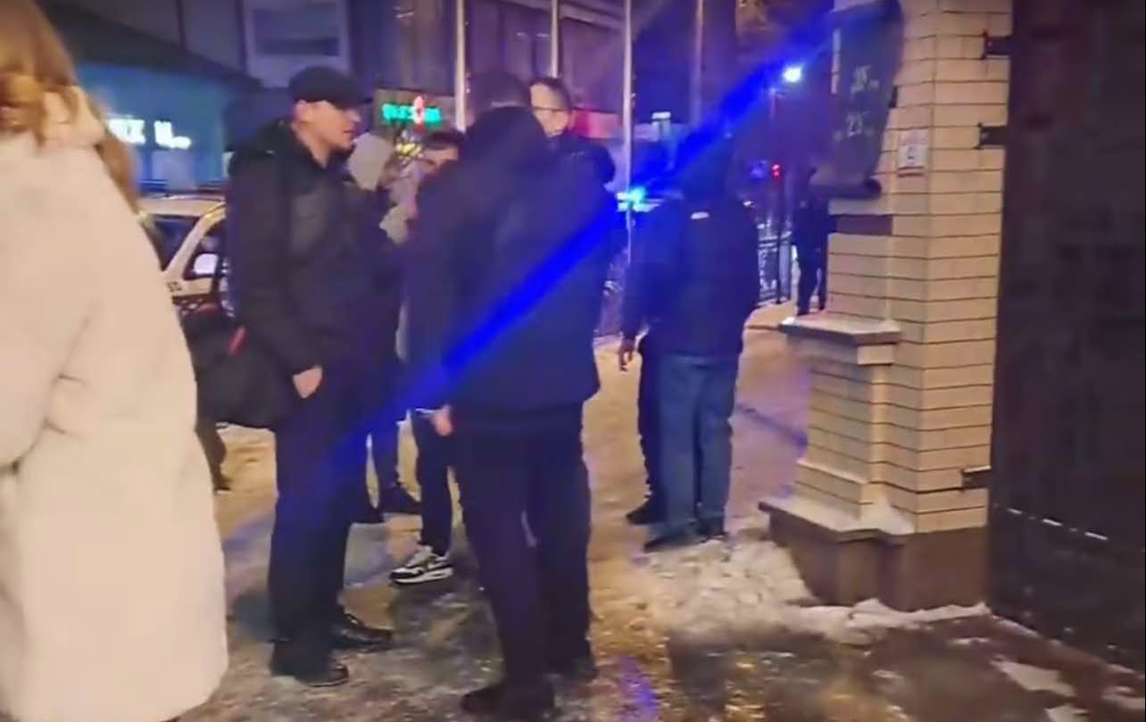 Відомий військовий з Рівного влаштував стрілянину біля бару 0000