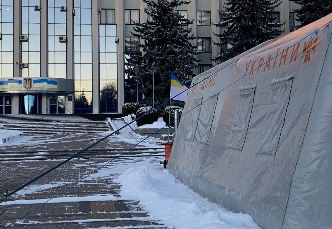 1 Пункти Незламності у Рівному: як виглядають всередині (ВІДЕО)