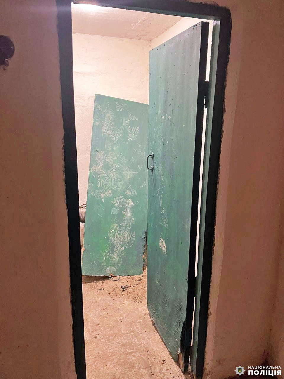 1 На Рівненщині викрили неповнолітніх вандалів, які пошкодили укриття