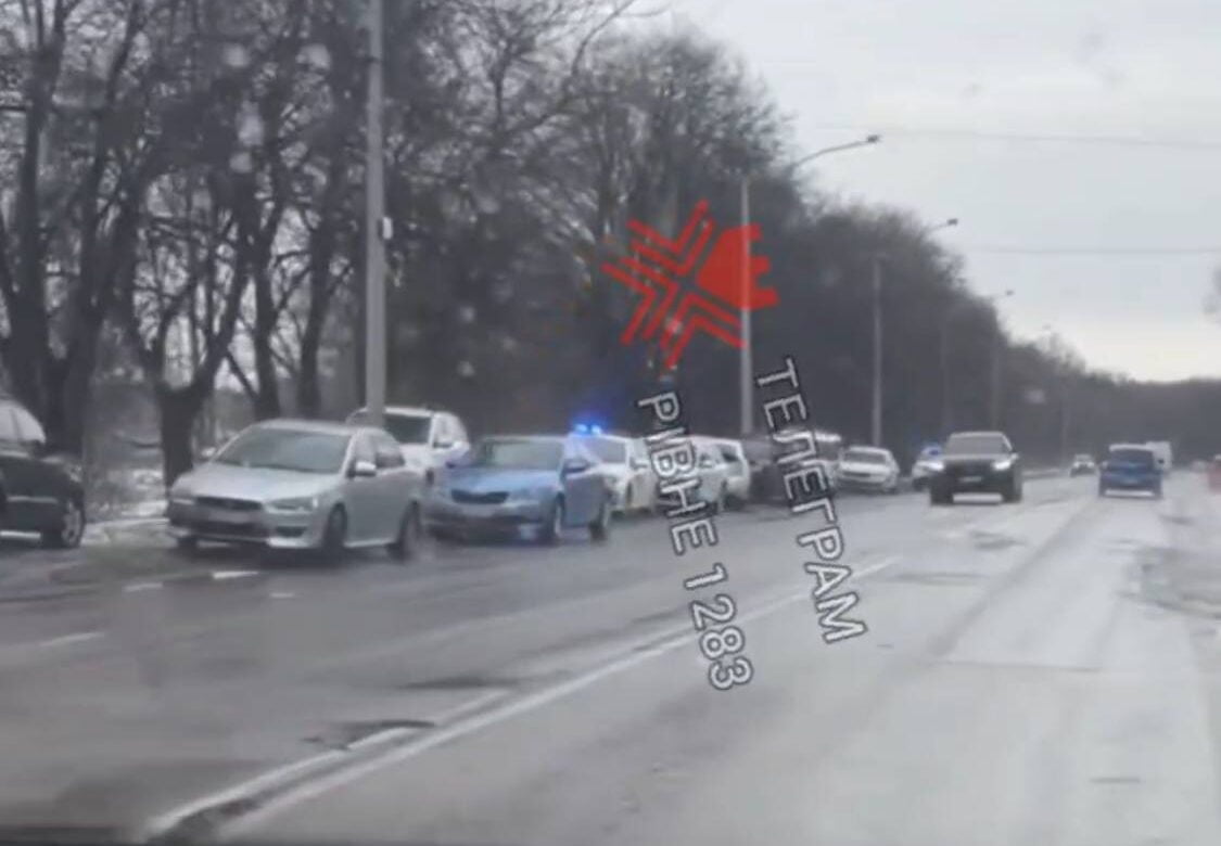 Тіло військового виявили на Пагорбі Слави у Рівному (ВІДЕО)