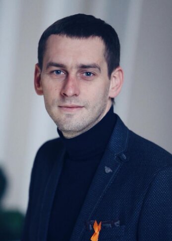 1 Подарунки, будинки і автівки на мільйони: чим розжилися рівненські нардепи за час повномасштабної війни