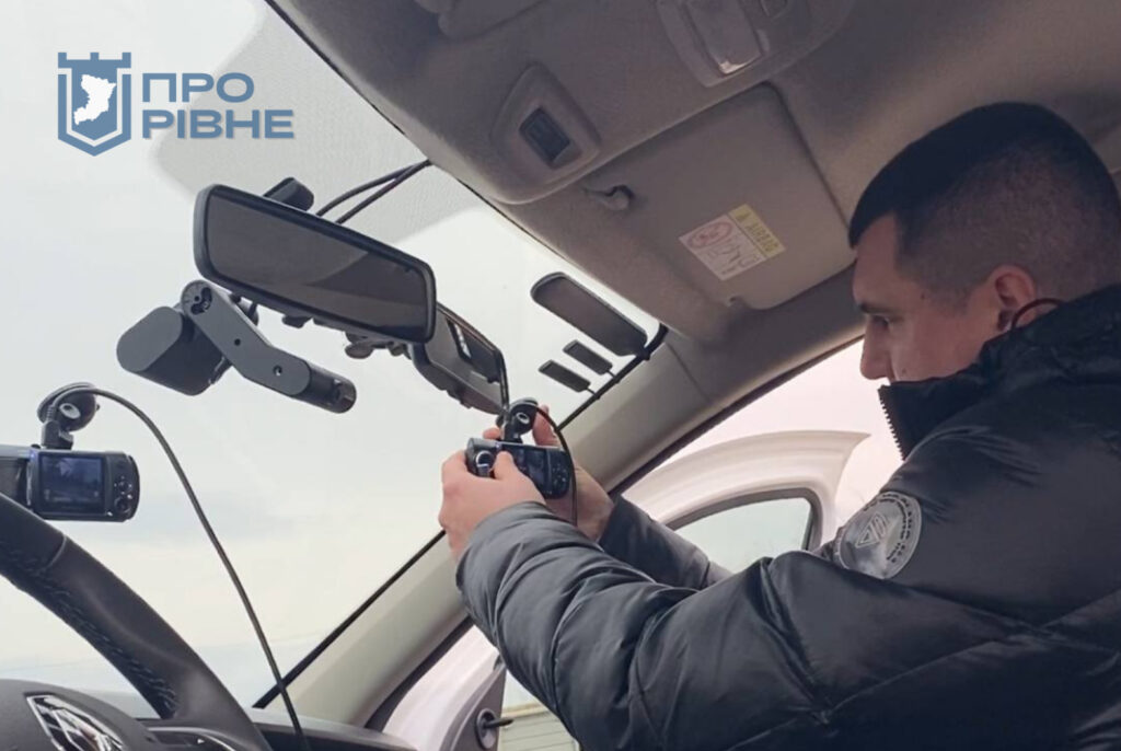 1 У Рівному показали на чому здають іспит з водіння, та чому це вигідно громаді (ВІДЕО)